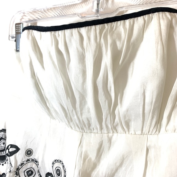 WHITE HOUSE BLACK MARKET Silk Blend Strapless 2 - Picture 3 of 8
